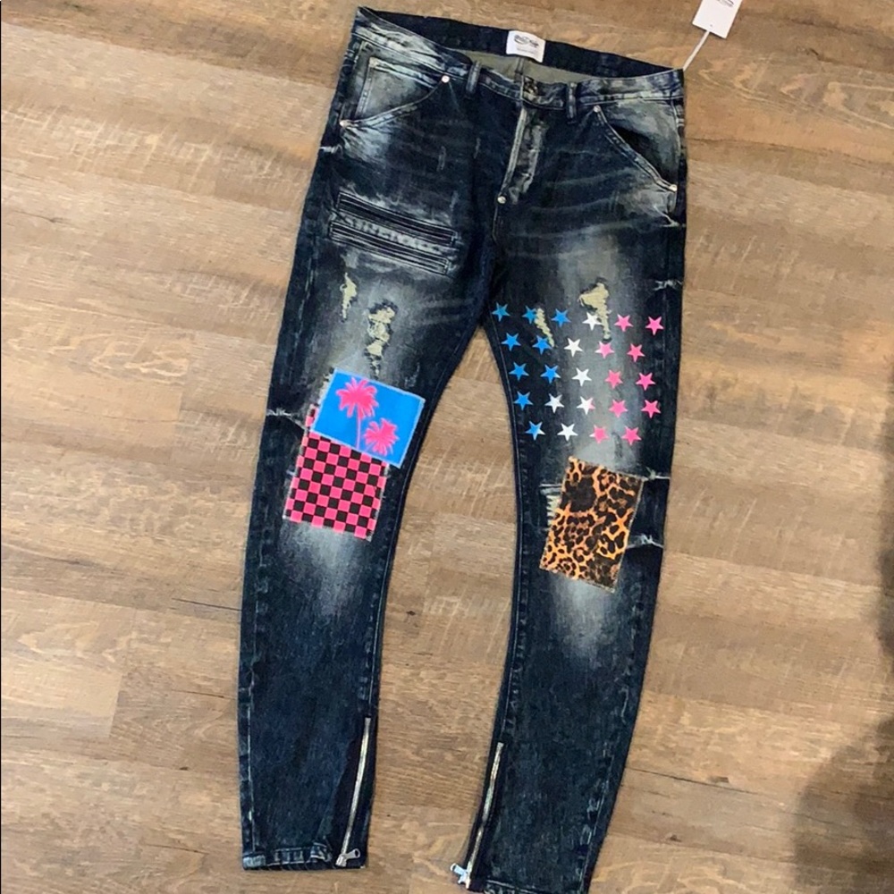 BRAND NEW MACKEEN Deric Patch Graffiti Denim